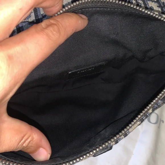 Dior Essentials SADDLE Bumbag Beige and Black Dior Oblique Jacquard - Picture 15 of 17